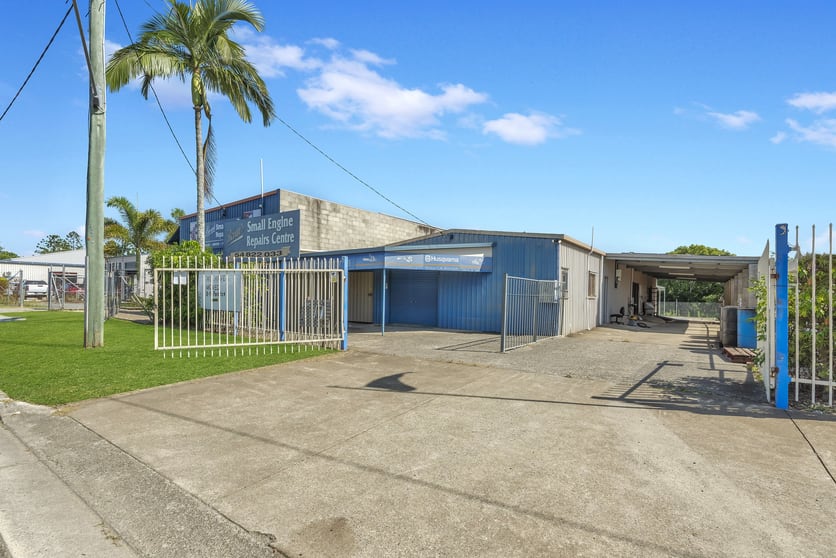 Click to view all images 14-14a & 16 Park Terrace Gympie QLD 4570 - Image 2