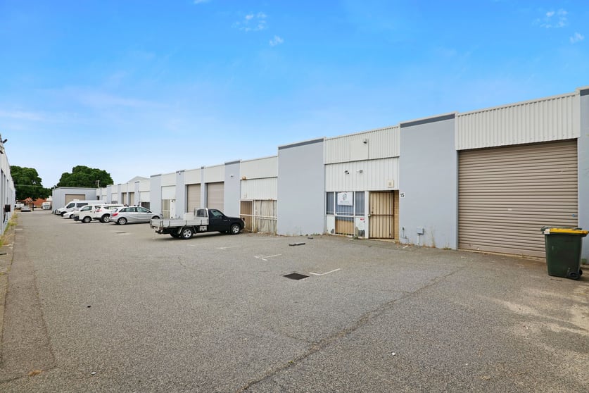 Click to view all images Unit 15/88 Briggs Street Welshpool WA 6106 - Image 2