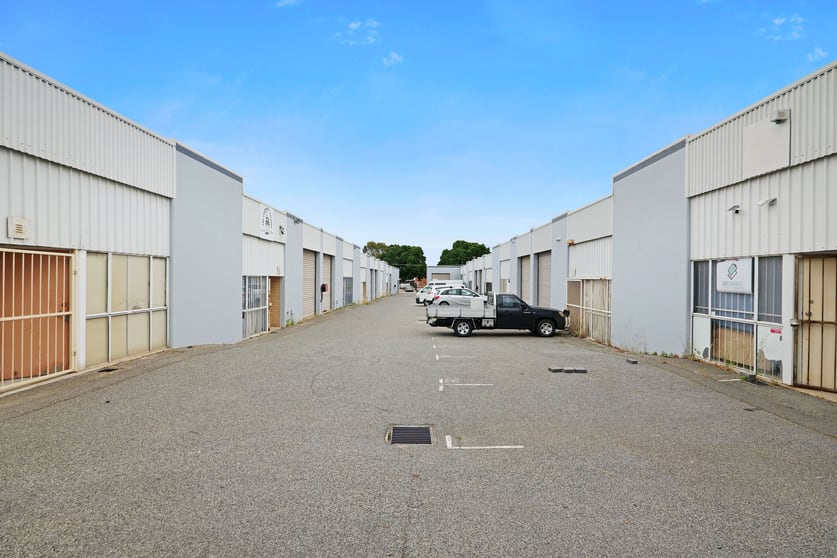 Click to view all images Unit 15/88 Briggs Street Welshpool WA 6106 - Image 3