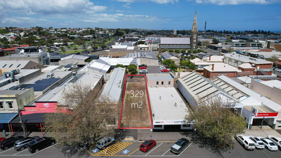 Click to view all images 166 Fairy Street Warrnambool VIC 3280 - Image 1