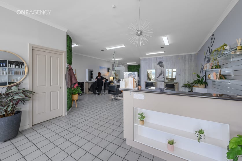 Click to view all images 3/4 Kempling Street Devonport TAS 7310 - Image 3