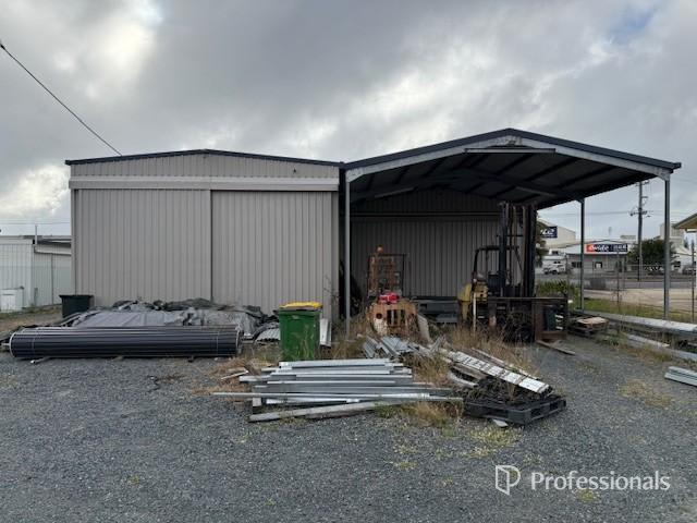 Click to view all images 17 Presto Avenue Mackay Harbour QLD 4740 - Image 2