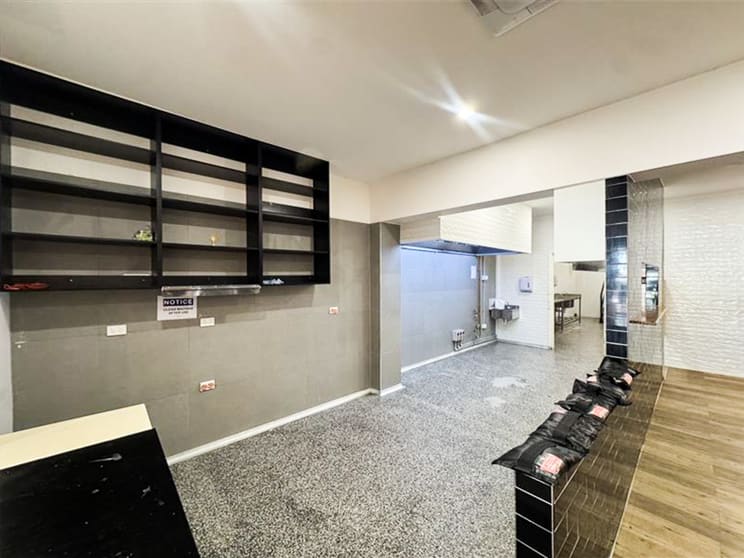Click to view all images 91 Main Street Croydon VIC 3136 - Image 3