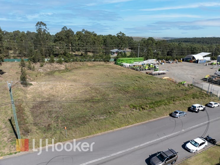 Click to view all images 54 Enterprise Crescent Singleton NSW 2330 - Image 2