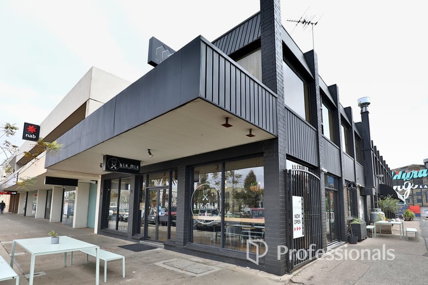 Click to view all images 51 Deakin Avenue Mildura VIC 3500 - Image 2