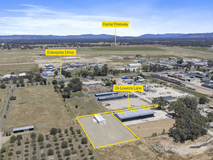 Click to view all images 26 Lowens Lane Benalla VIC 3672 - Image 2