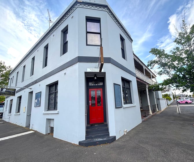 Click to view all images 1 Havelock Street Maryborough VIC 3465 - Image 3