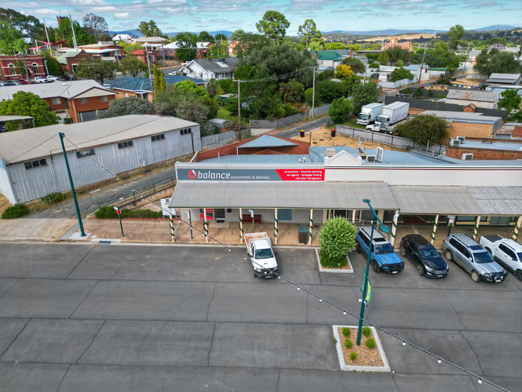 139 Burrangong Street Grenfell NSW 2810 - Image 2