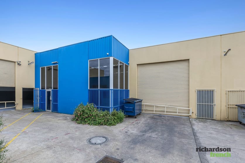 Click to view all images 4/24 Somerton Park Drive Campbellfield VIC 3061 - Image 1