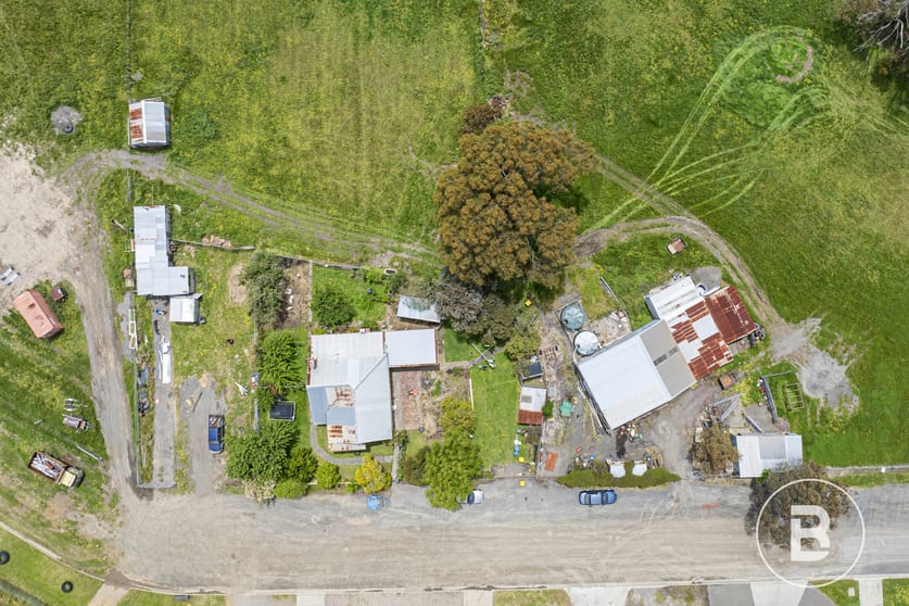 Click to view all images 2-20 Lalor Street Ballarat East VIC 3350 - Image 3