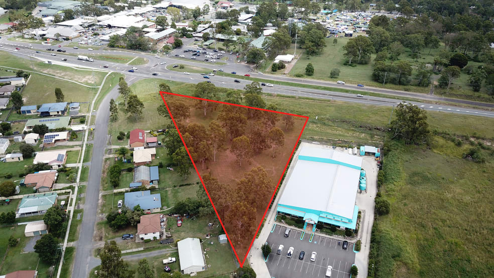 Click to view all images 2 Spring Street Jimboomba QLD 4280 - Image 2