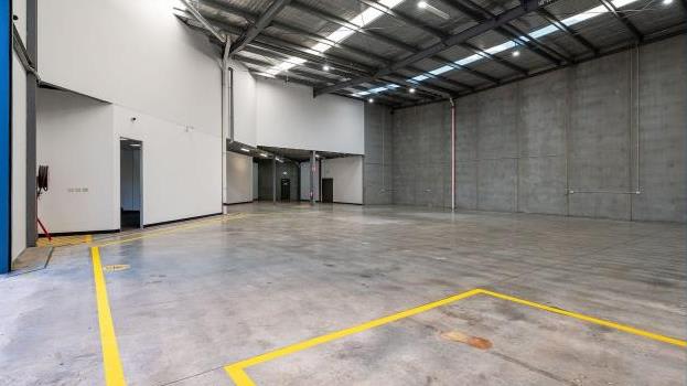 Click to view all images 8 / 11 Rocklea Dr Port Melbourne VIC 3207 - Image 3