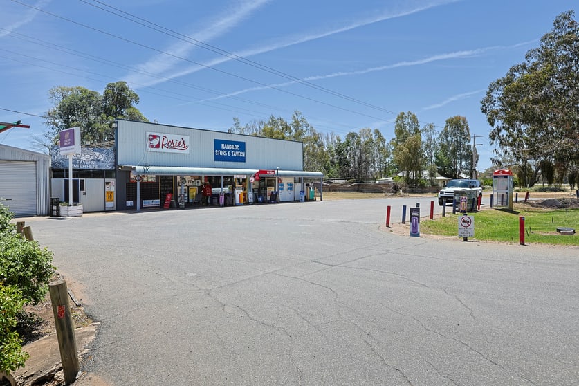 2674 Kulkyne Way Nangiloc VIC 3494 - Image 2