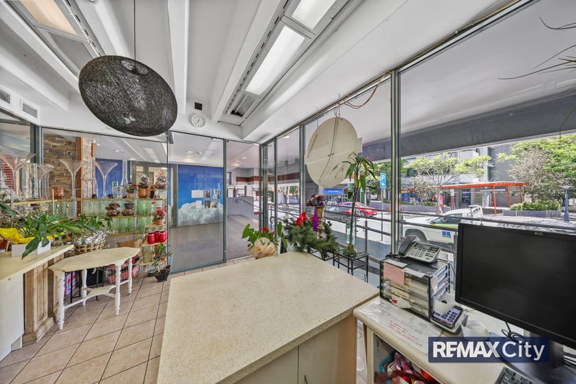 Click to view all images Lot 3/445 Upper Edward Street Spring Hill QLD 4000 - Image 1