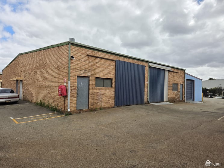 Click to view all images 14/8 Tinga Place Kelmscott WA 6111 - Image 1