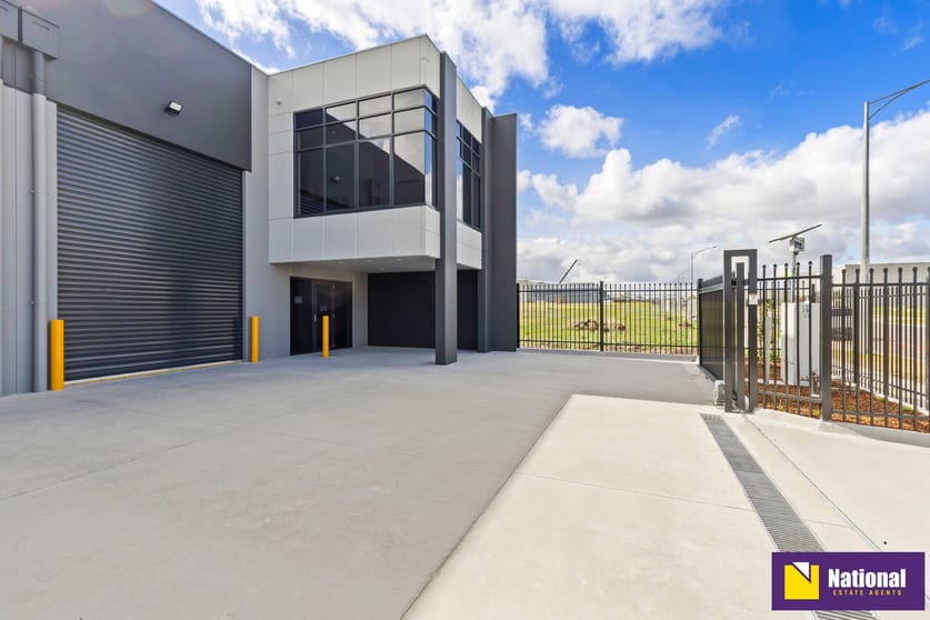 Click to view all images 13 Craftsman Drive Diggers Rest VIC 3427 - Image 3