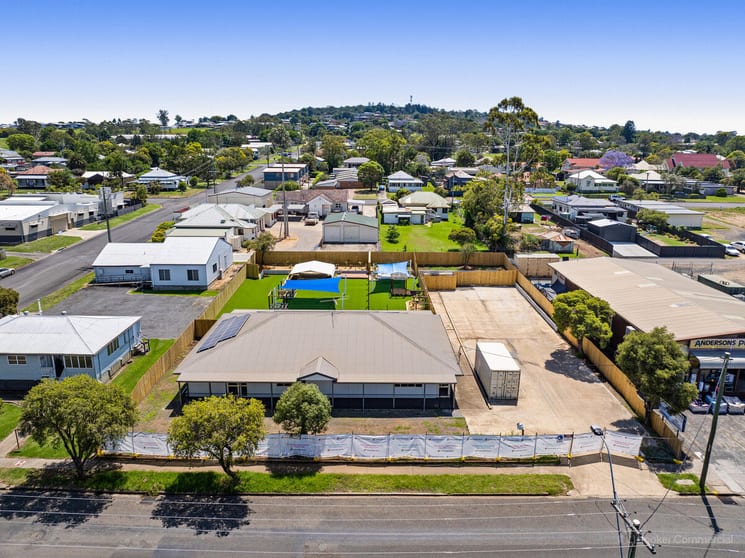 42 King Street Kingaroy QLD 4610 - Image 3