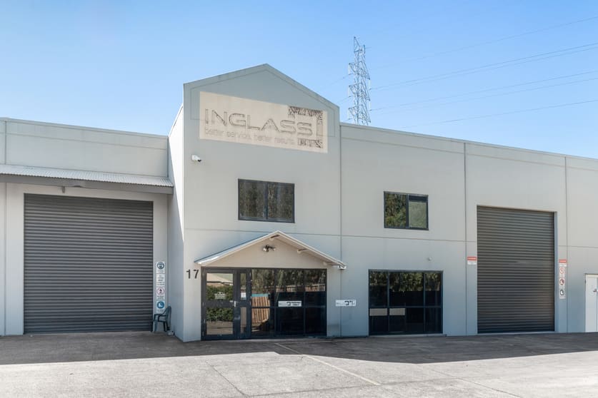 Click to view all images 17/229 Junction rd Cannon Hill QLD 4170 - Image 2