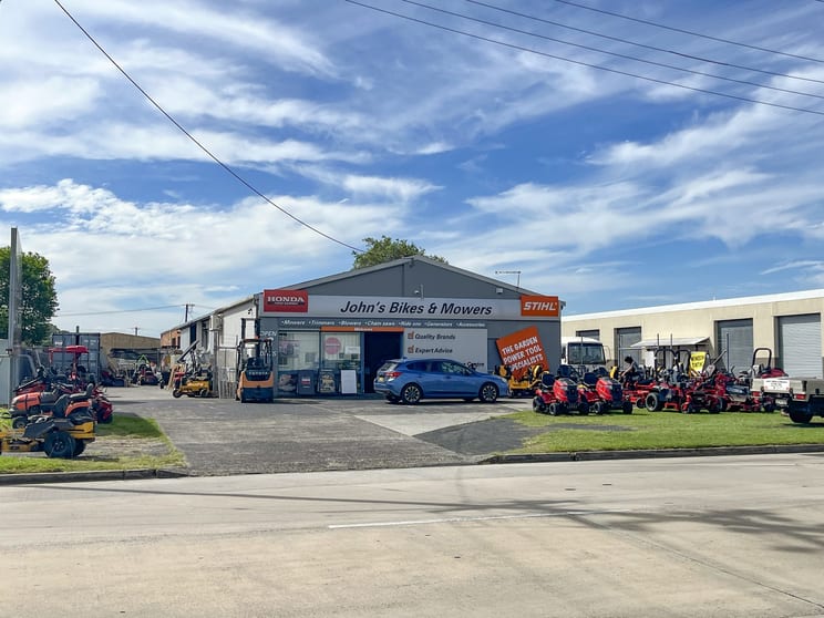 Click to view all images 8 Southern Cross Drive Ballina NSW 2478 - Image 3