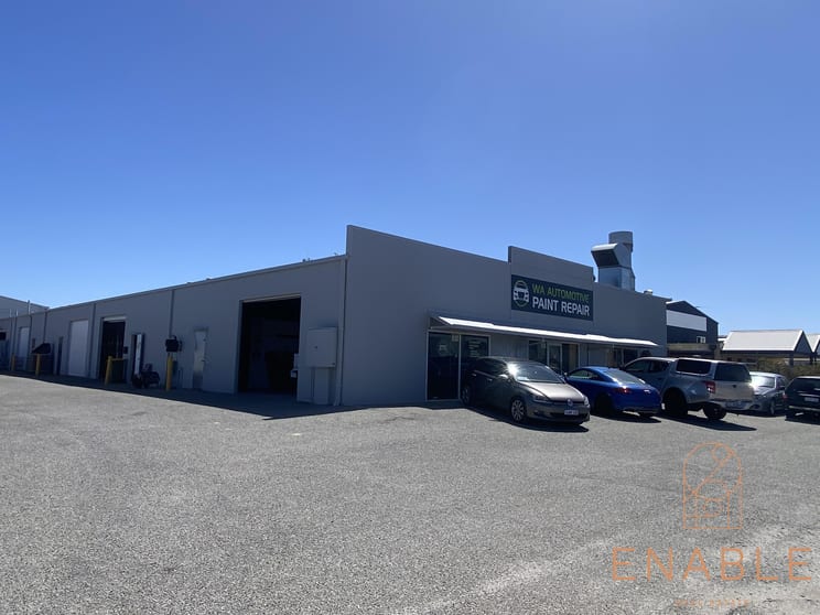Click to view all images 1-5/13 Helmshore Way Port Kennedy WA 6172 - Image 2