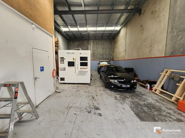 Click to view all images 8/41 Merri Concourse Campbellfield VIC 3061 - Image 3