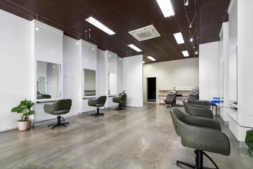 Click to view all images 184 Raymond Street Sale VIC 3850 - Image 2