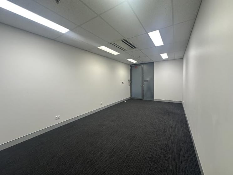 Level 4 Suite 4.27/200 Central Coast Highway Erina NSW 2250 - Image 3