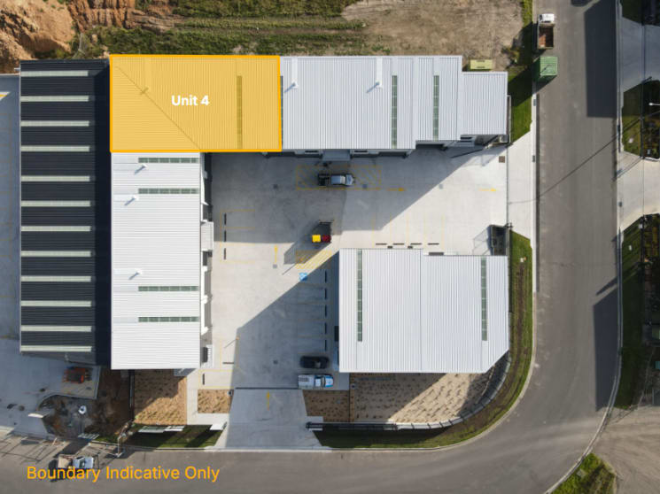 Click to view all images Unit 4/12 Red Fields Road Moss Vale NSW 2577 - Image 3