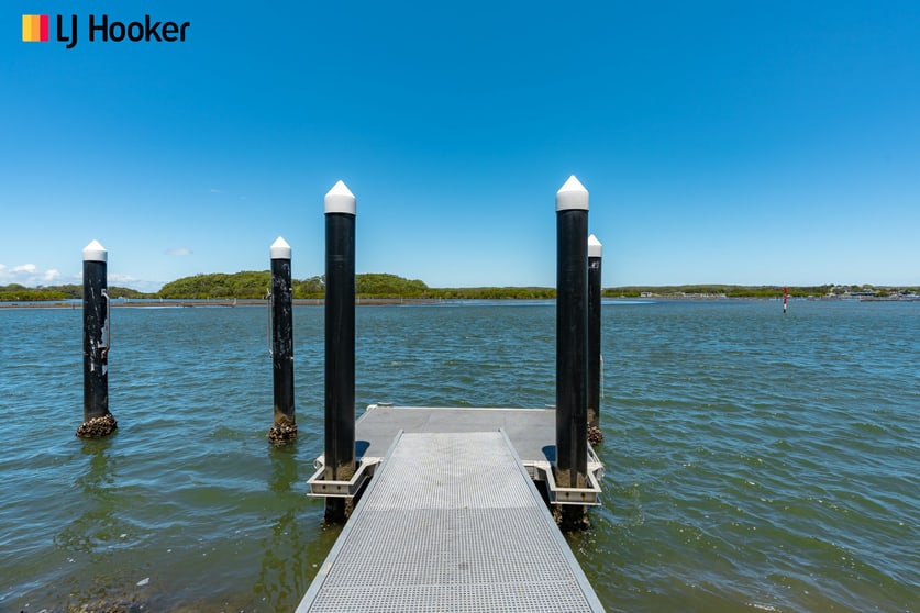 Click to view all images 114 Greenwell Point Road Greenwell Point NSW 2540 - Image 3
