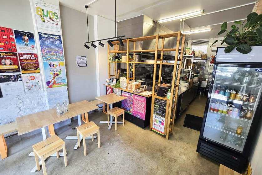 Click to view all images 3/162-166 Charles Street Launceston TAS 7250 - Image 3