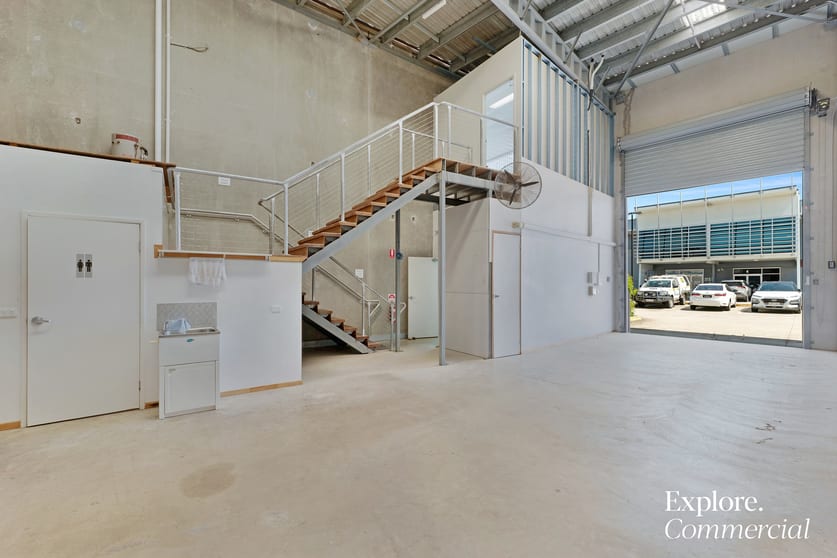 Click to view all images 11/16 Transport Avenue Paget QLD 4740 - Image 2