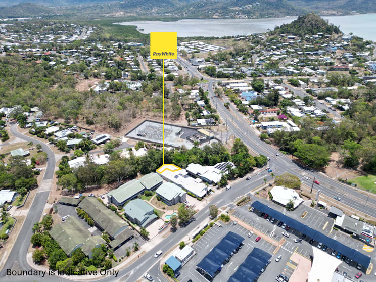 Click to view all images 6/4 Island Drive Cannonvale QLD 4802 - Image 1