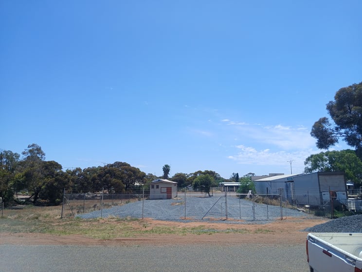 Click to view all images 102 Roberts Street Norseman WA 6443 - Image 2