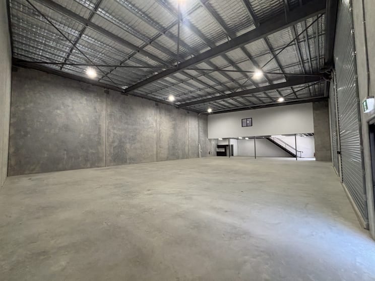 Click to view all images 9/76 Jardine Drive Redland Bay QLD 4165 - Image 2