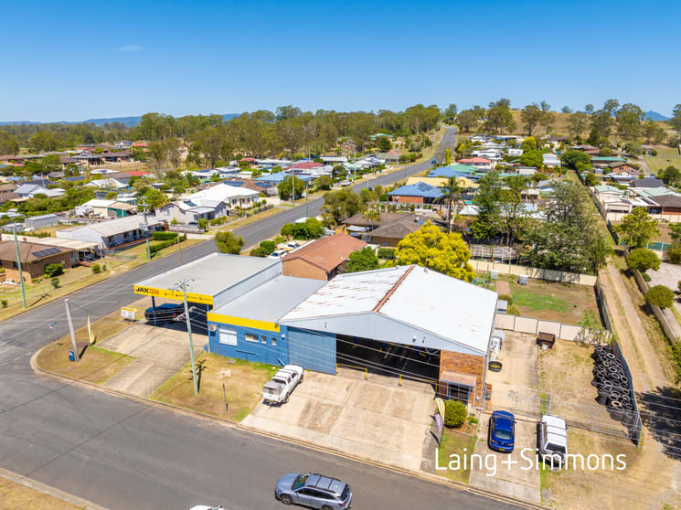 Click to view all images 31 Murray Road Wingham NSW 2429 - Image 2