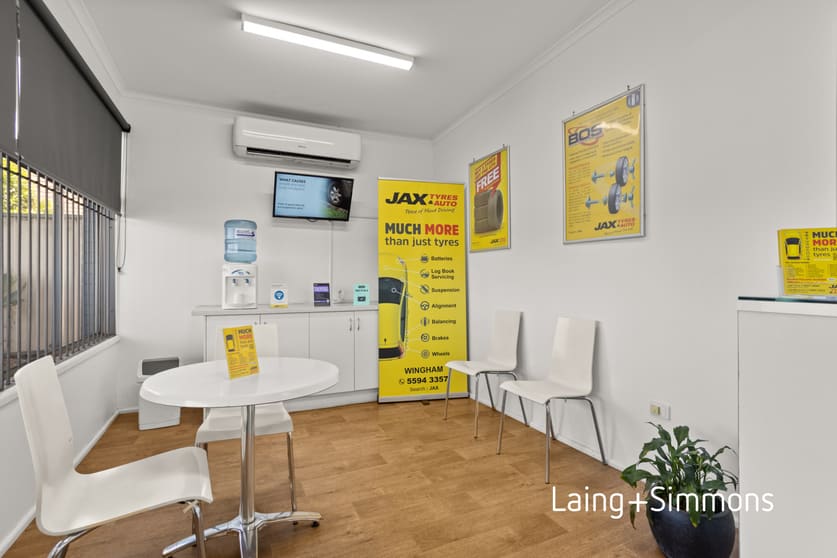 Click to view all images 31 Murray Road Wingham NSW 2429 - Image 3
