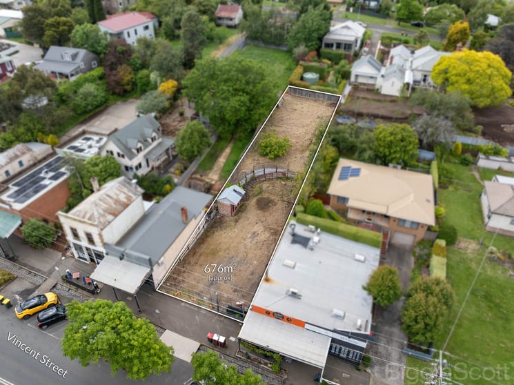 121 Vincent Street Daylesford VIC 3460 - Image 1