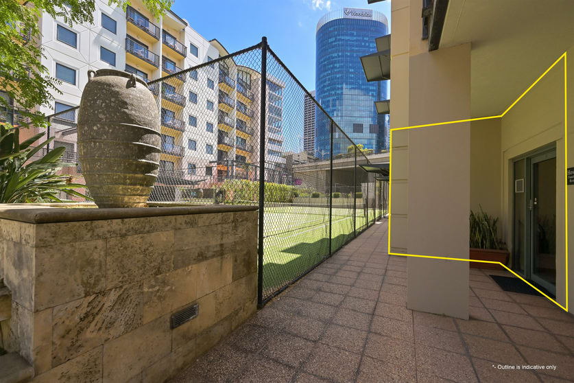 Click to view all images 4/110 Mounts Bay Road Perth WA 6000 - Image 2