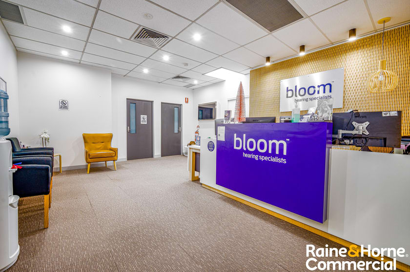 Click to view all images Suite 5/82-84 Queen Street Campbelltown NSW 2560 - Image 1