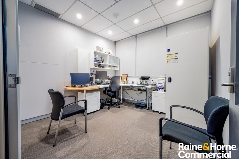 Click to view all images Suite 5/82-84 Queen Street Campbelltown NSW 2560 - Image 2