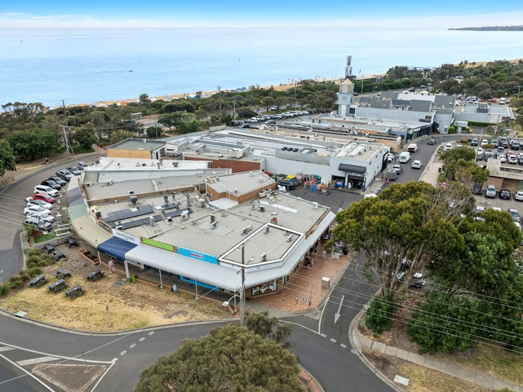 9 Bay Road Mount Martha VIC 3934 - Image 2