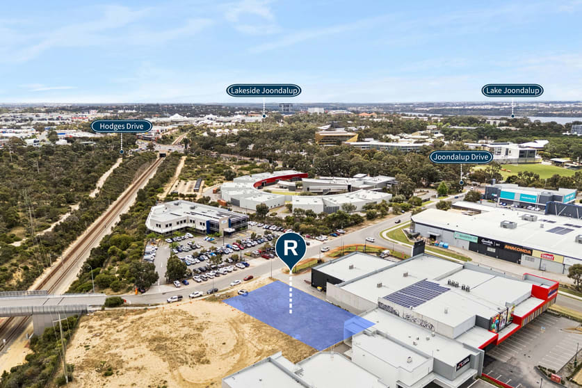 Click to view all images 19 Injune Way Joondalup WA 6027 - Image 3