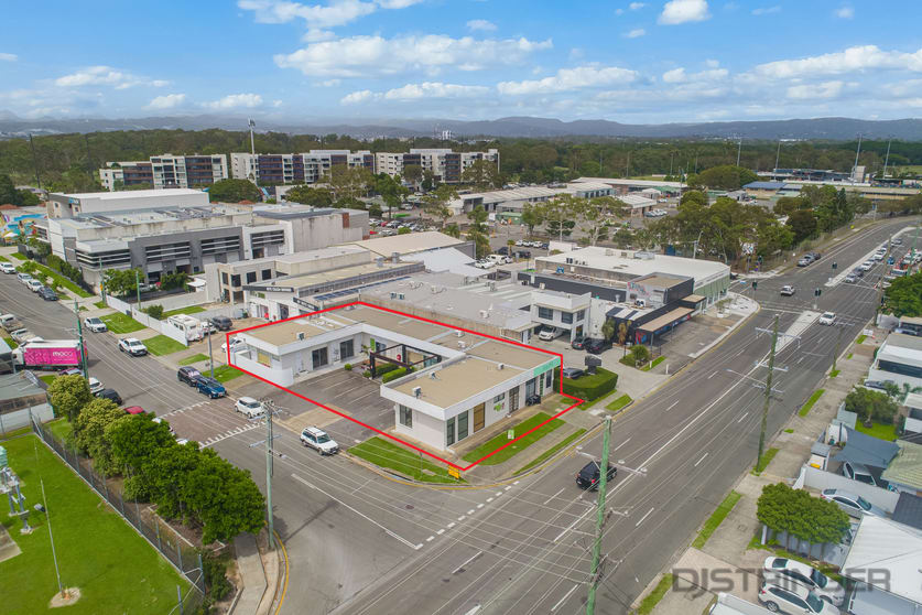 Click to view all images 36-38 Pacific Avenue Miami QLD 4220 - Image 2