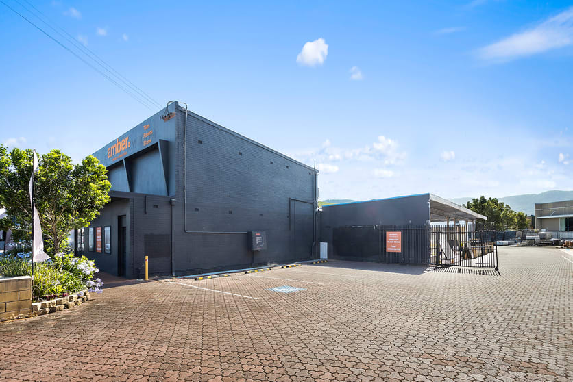 Click to view all images 5 Princes Highway Fairy Meadow NSW 2519 - Image 3