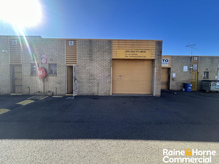 Click to view all images Unit 17C/4 Louise Avenue Ingleburn NSW 2565 - Image 2