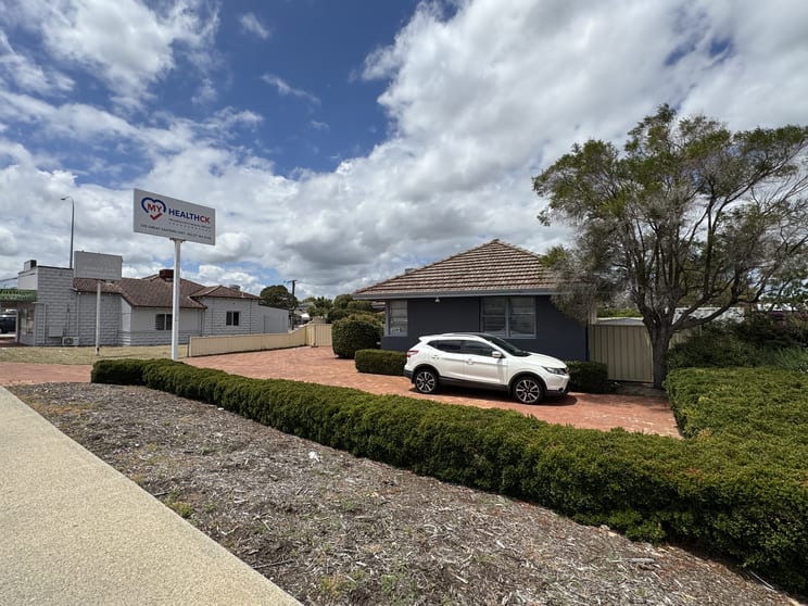 Click to view all images 339 Great Eastern Highway Redcliffe WA 6104 - Image 3