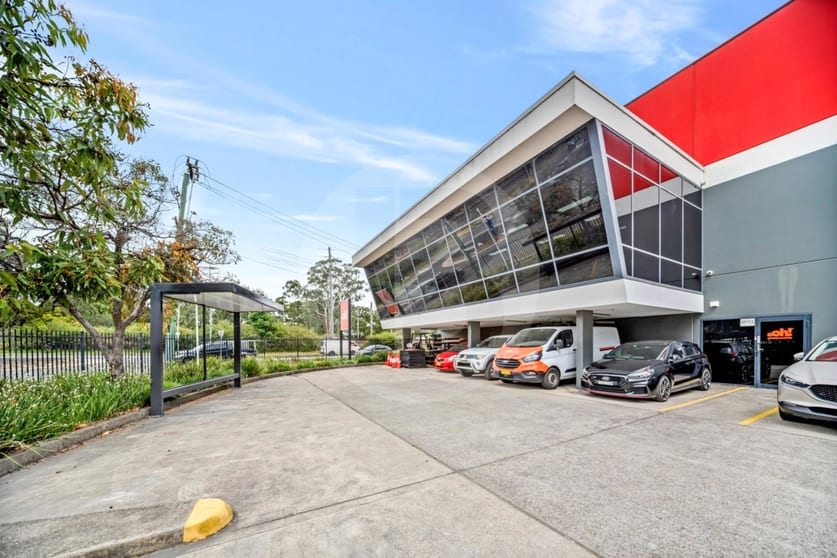 Click to view all images 1 TOLLIS PLACE Seven Hills NSW 2147 - Image 3