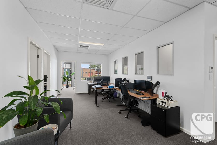 Click to view all images Office 18/85-111 Alfred Road Chipping Norton NSW 2170 - Image 2