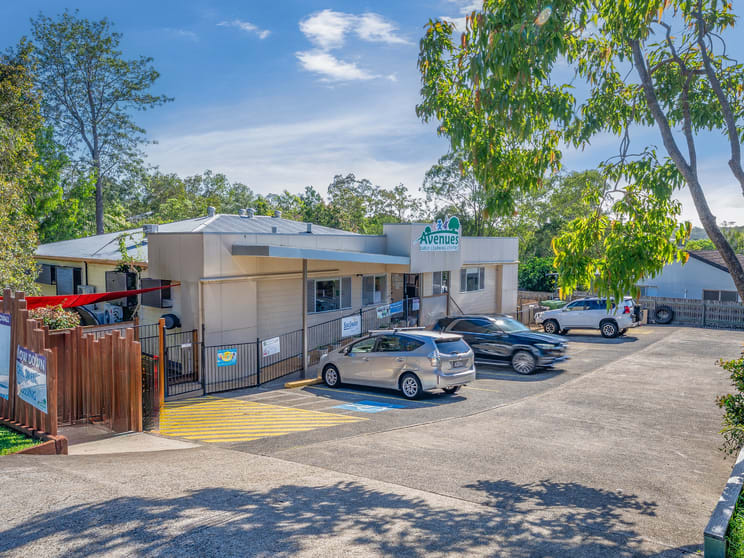 Click to view all images 51 Landis Street Mcdowall QLD 4053 - Image 1