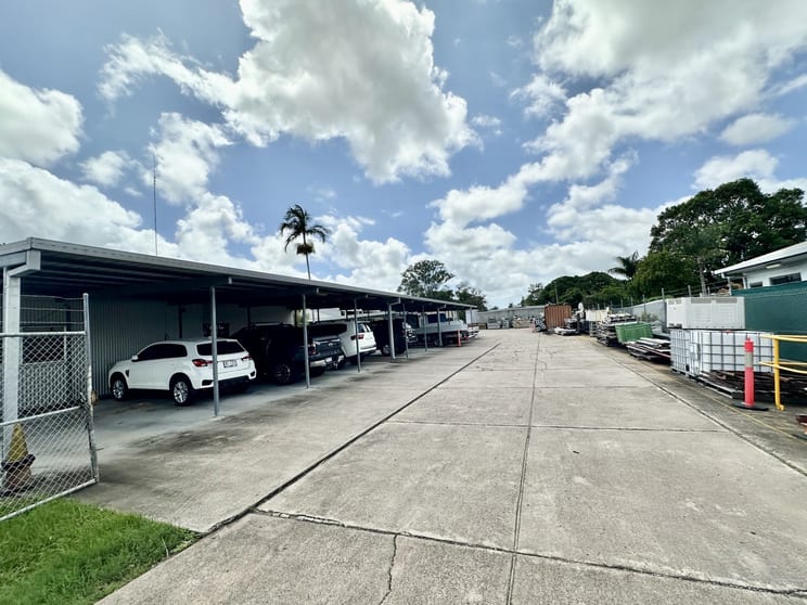 Click to view all images 48-50 Gordon Street Ayr QLD 4807 - Image 2